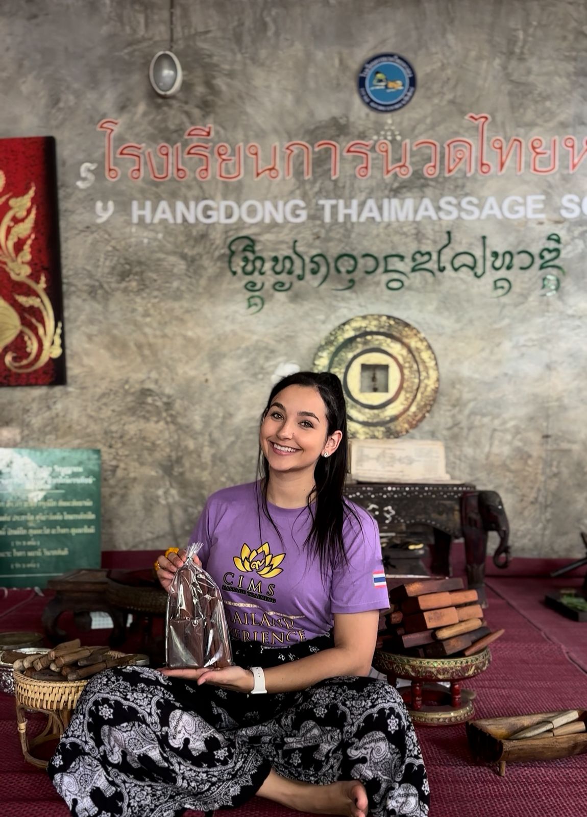 Nathalia Strasser - formação em massagem Thai